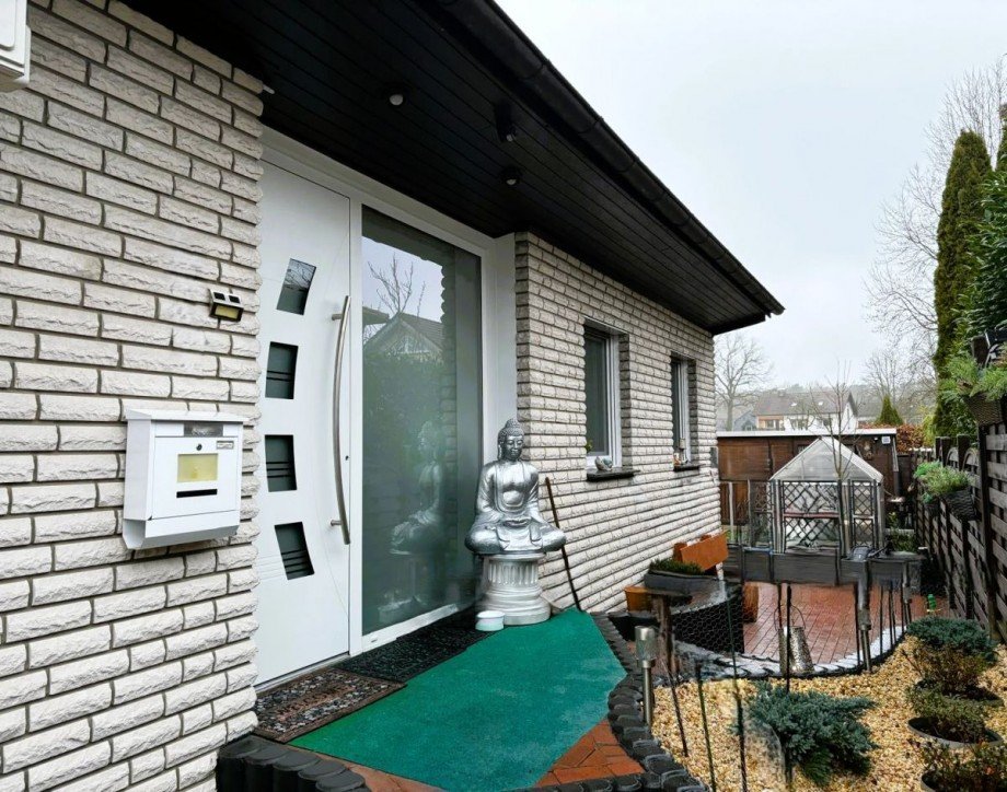 Eingang,Durchgang zum Garten Einfamilienhaus H�velhof