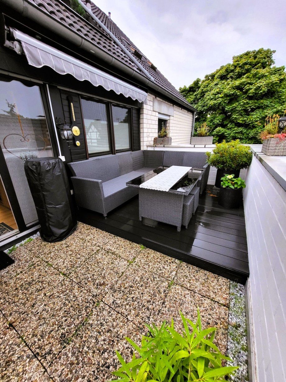 sonnig und gro� Etagenwohnung Wetter