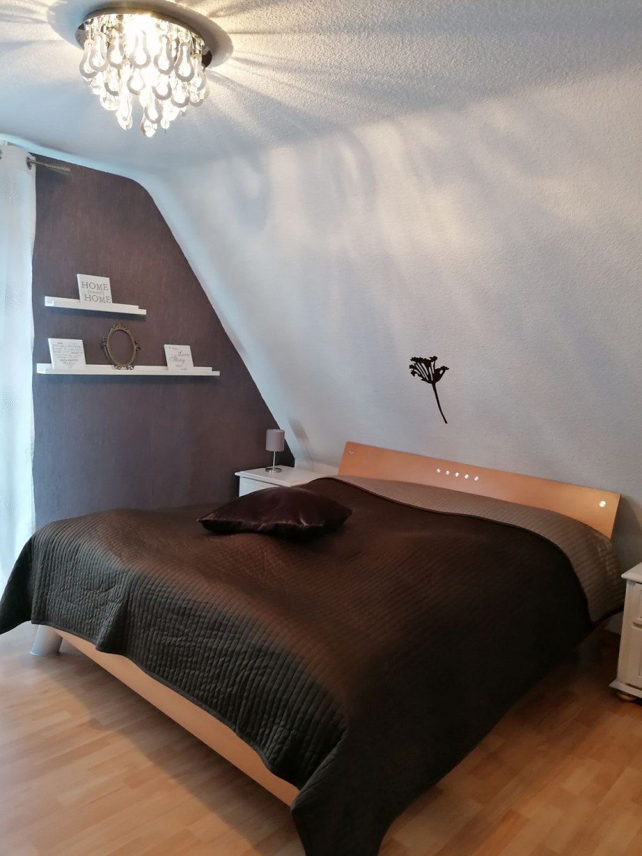 2. Schlafzimmer OG Einfamilienhaus Sprockh�vel