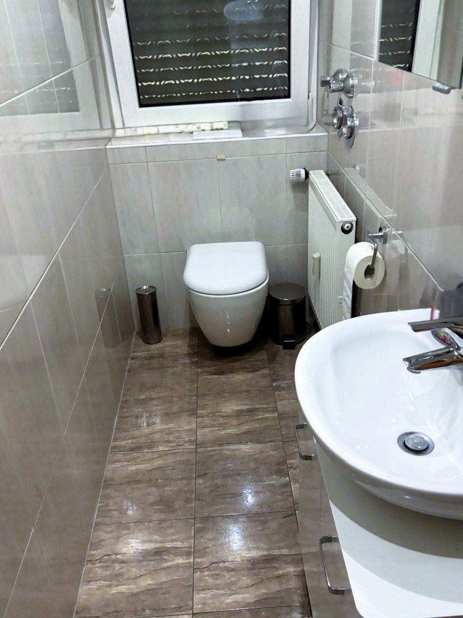 Gewerbeeinheit WC Wohn- / Gesch�ftshaus Essen