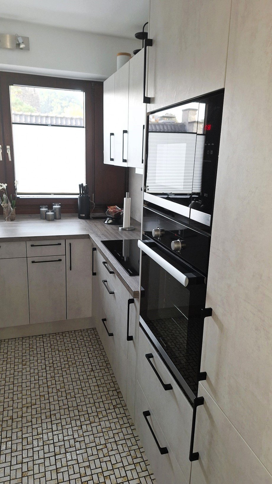 und s�mtlichen E-Ger�ten Etagenwohnung Wetter