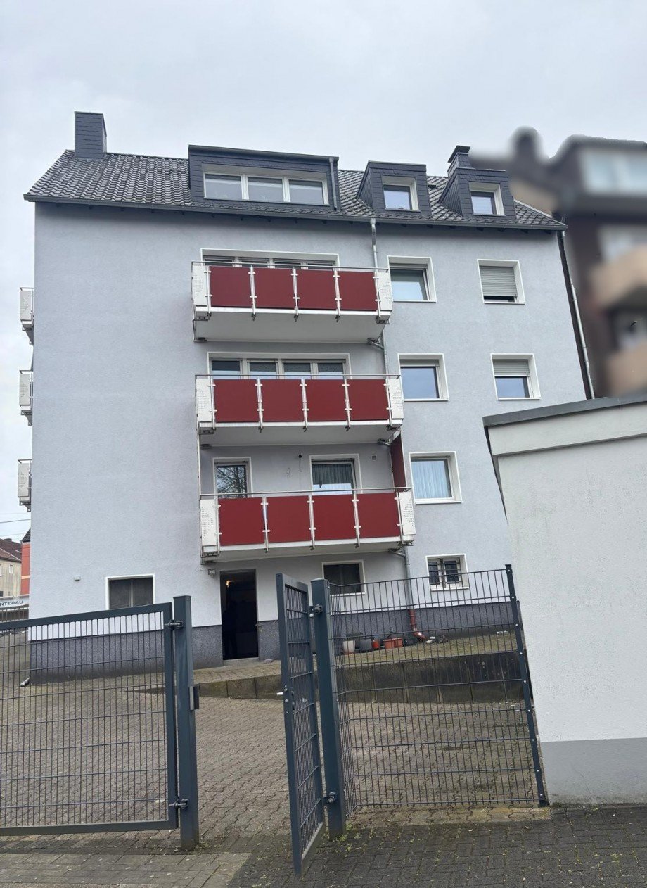 R�ckansicht Wohn- / Gesch�ftshaus Essen