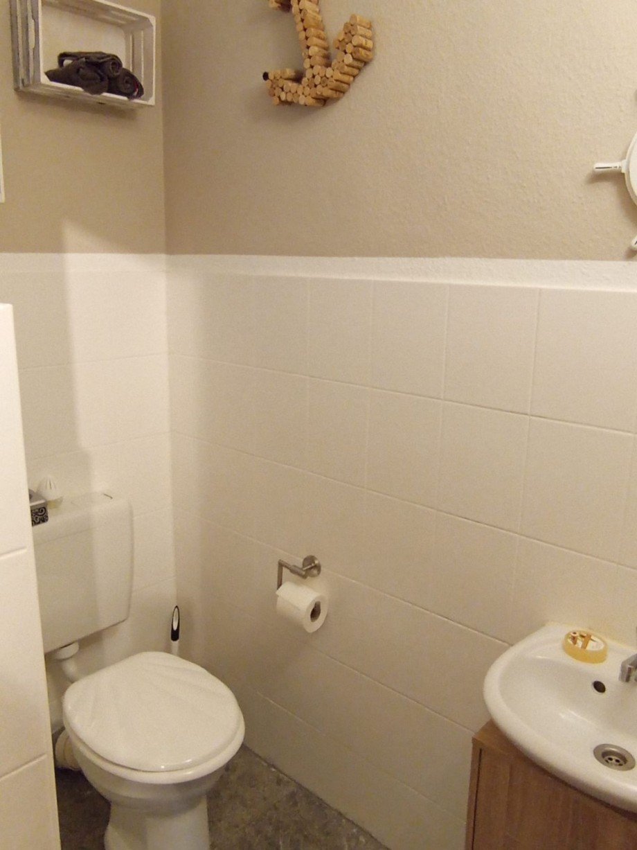 DG Wohnung WC Haus Remscheid