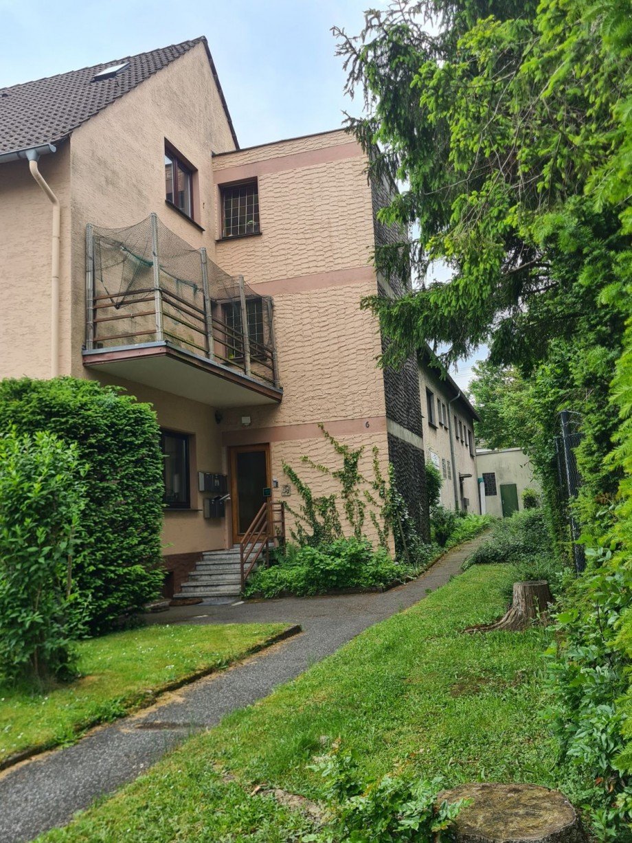 Seitenansicht Hauseingang Haus Remscheid