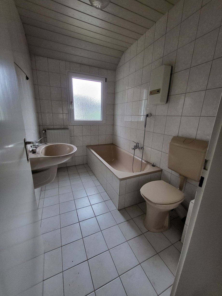Wannenbad DG Einfamilienhaus Nordrhein-Westfalen - Sprockh�vel
