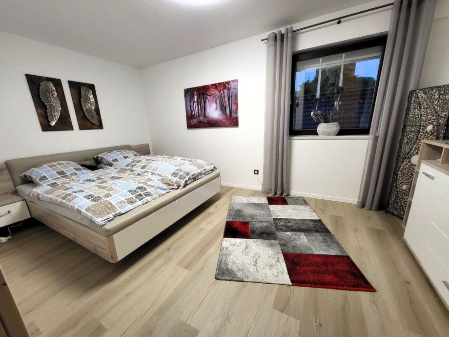 1. Schlafzimmer I Etagenwohnung Wetter