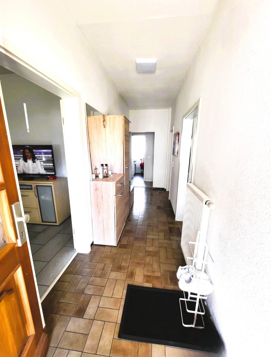Diele EG Mehrfamilienhaus Wetter