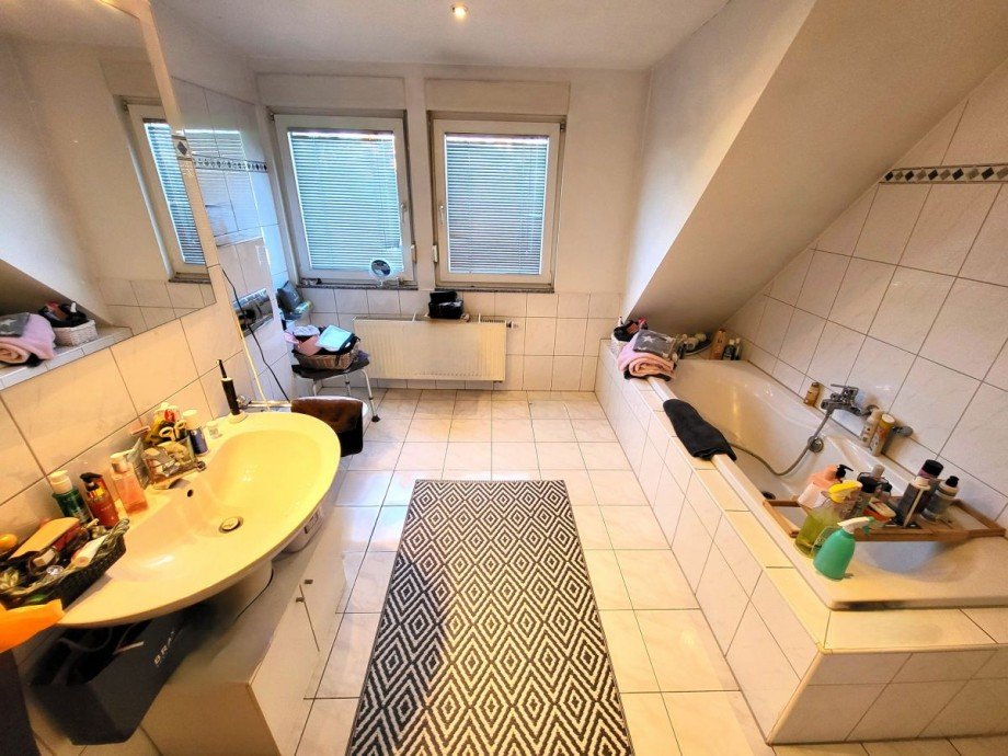 Wannenbad 2.OG Haus Essen