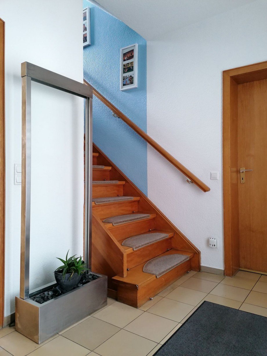 Zugang zum OG Einfamilienhaus Sprockh�vel